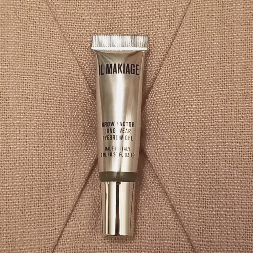 Il Makiage brow gel